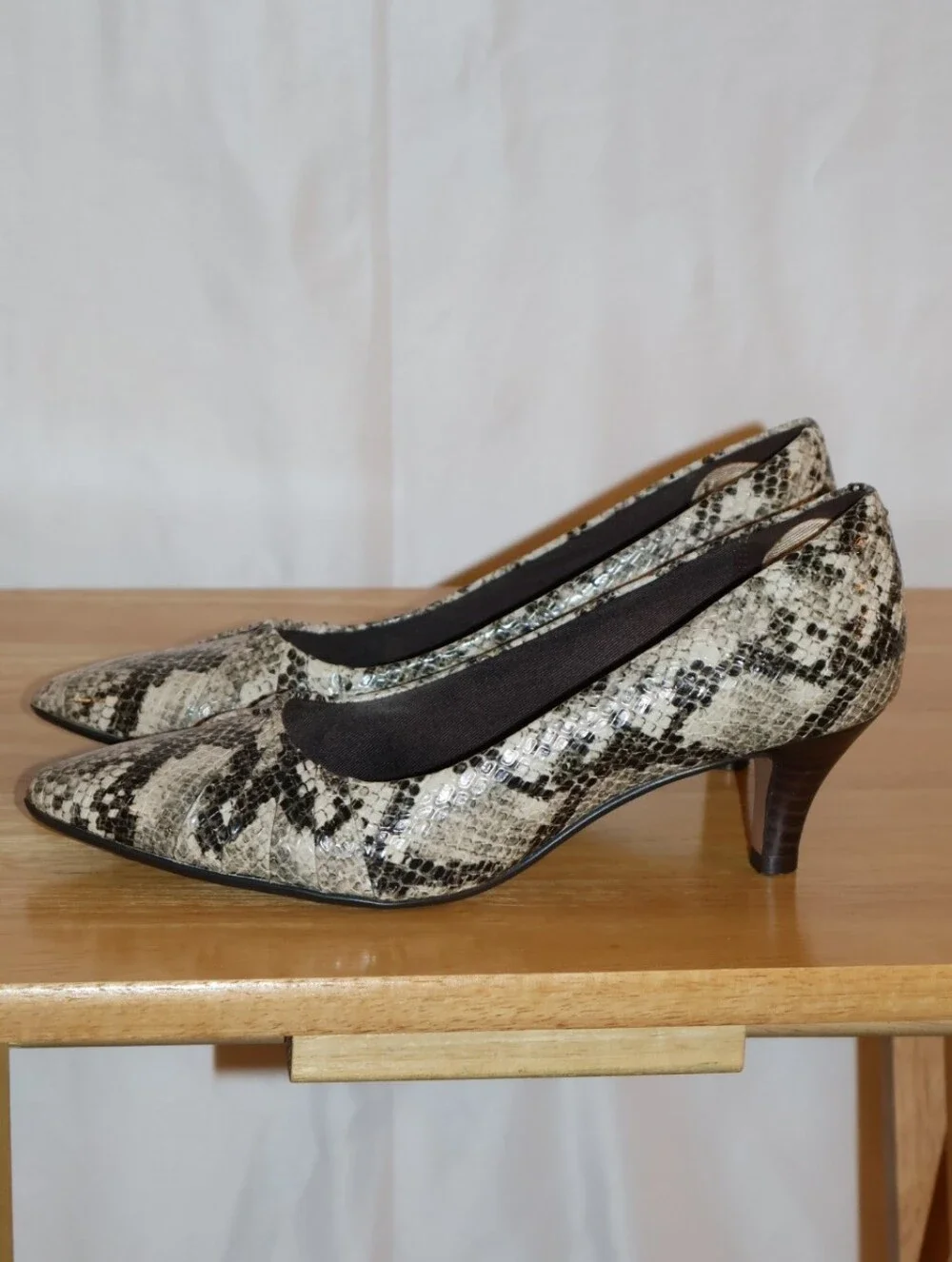 Clarks Linvale Jerica Pumps In Taupe Snake Leather.